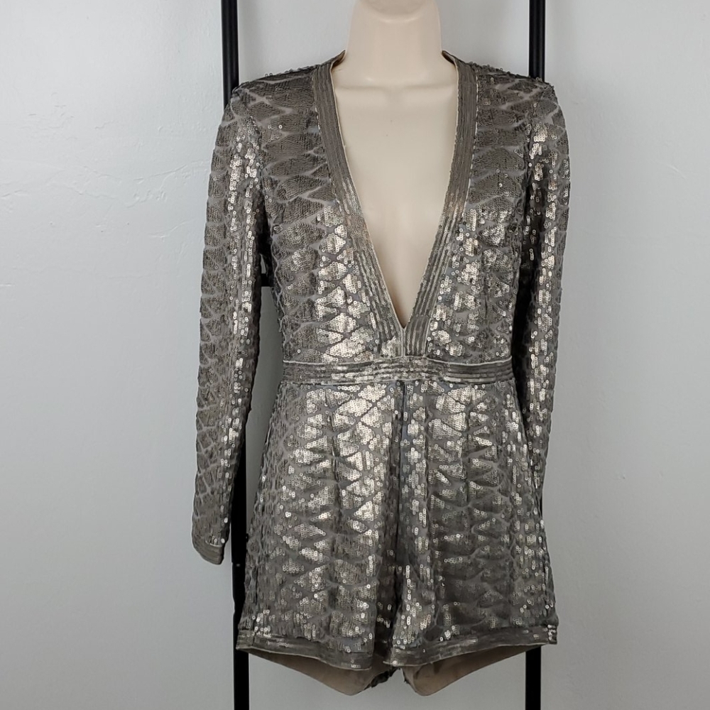 Saylor mishandled Platinum sequins romper women long sleeve size XS - Picture 2 of 9